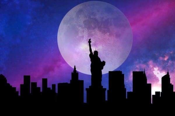 Moon Diamond Painting Kit - New York In The Moonlight-Square 20x30cm- - Paint With Diamonds
